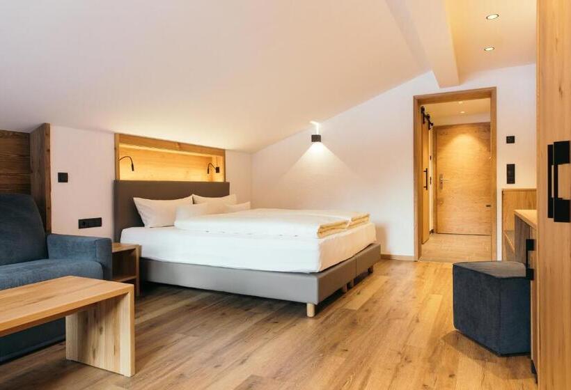 キングサイズベッドのスーペリアルーム, Weisseespitze