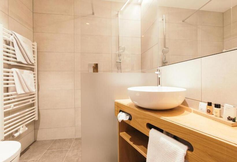 バルコニー付きスタンダードルーム, Weisseespitze