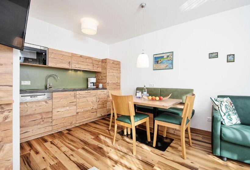 Апартаменты Комфорт 1 Спальня, Wellness Landhaus Parth