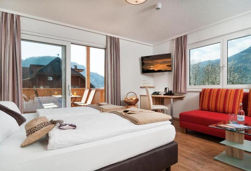 جناح جونيور, Wellness Landhaus Parth