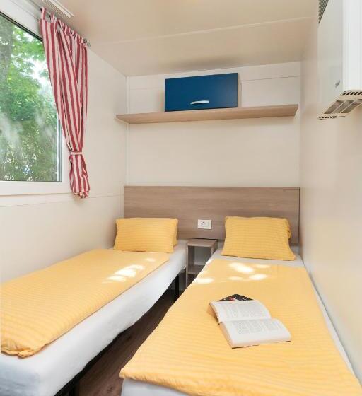 منزل غرفة نوم واحدة, Wellness Landhaus Parth