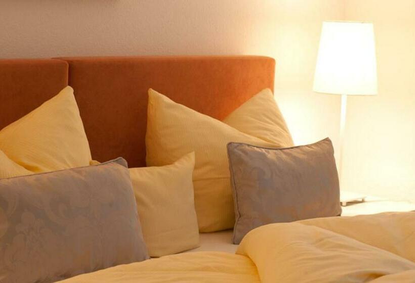 小型套房, Zum Hirschen