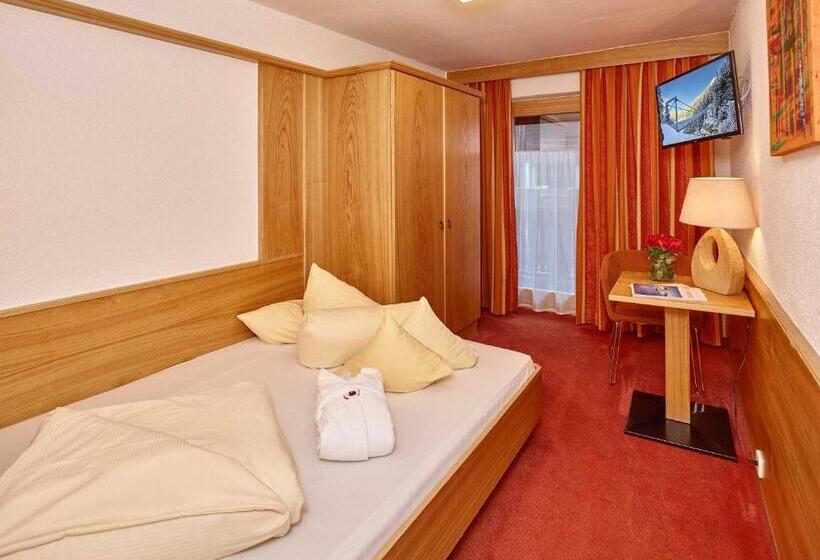 标准单人间, Zum Hirschen