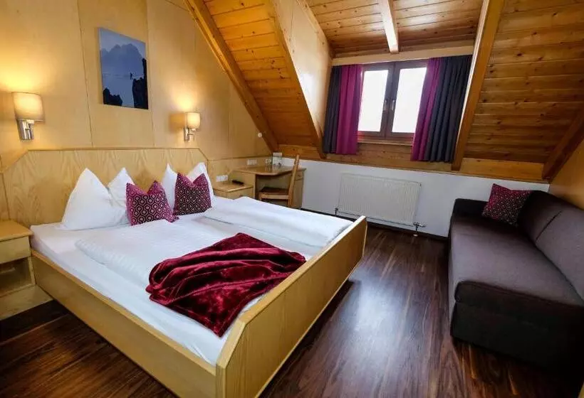 اتاق استاندارد, Aktiv Hotel Karnia