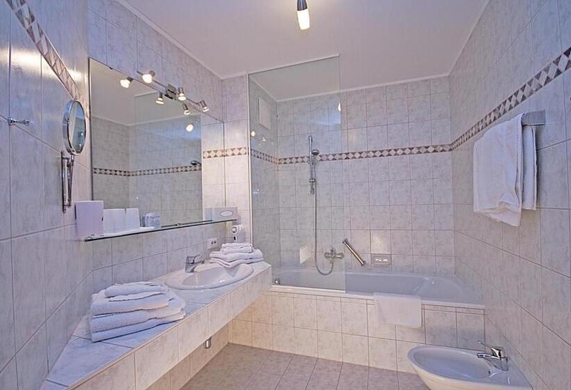 带2个卧室的公寓, Alpine Spa Residence