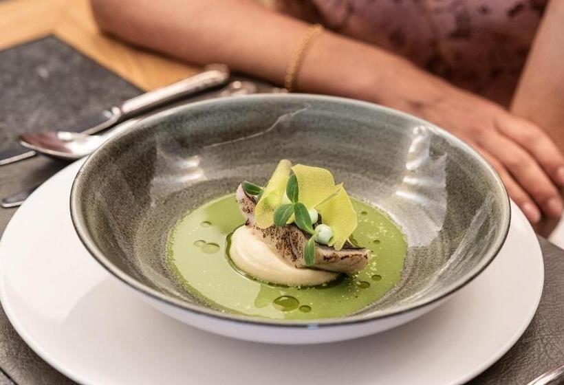 סוויטת ג'וניור עם מרפסת, Alpines Lifestyle Hotel Tannenhof