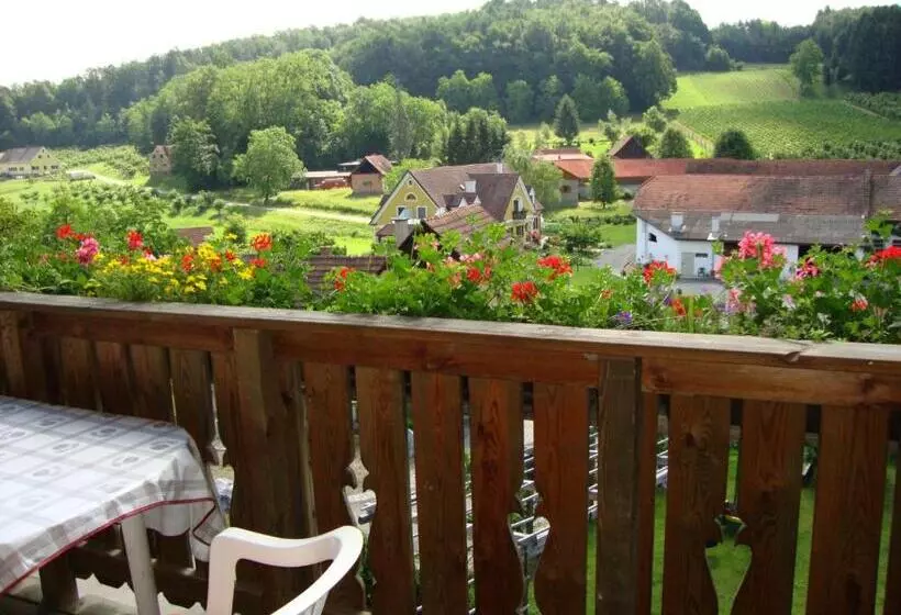 Appartamento 2 Camere da Letto con Balcone, Bauernhof Grain