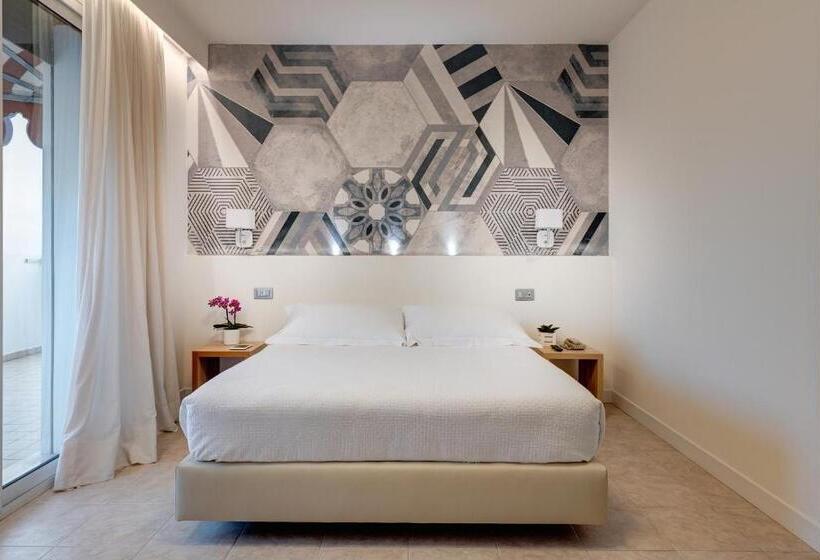 اتاق استاندارد, Delaville Frontemare