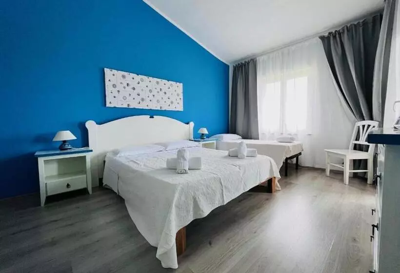 Triple Room Sea View, Frassetto