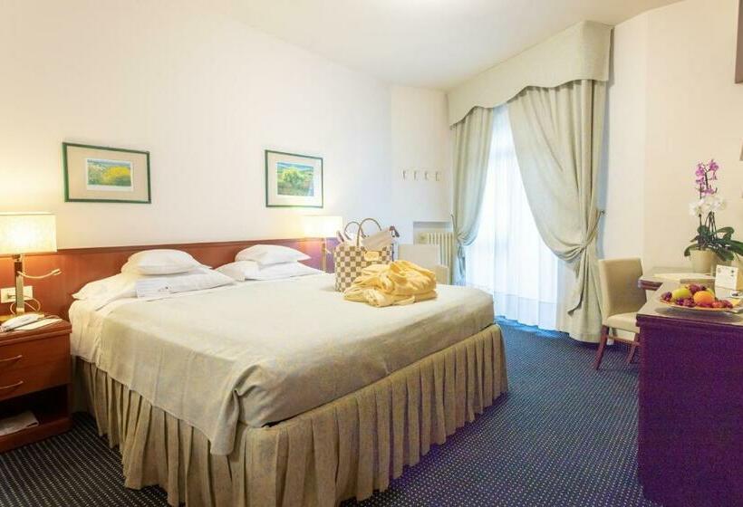 高级大房间, Garden Terme