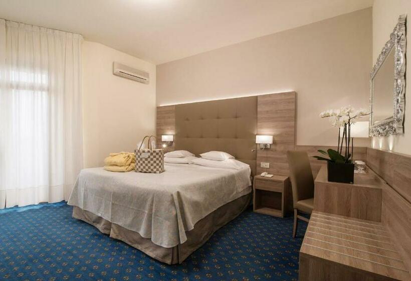 舒适型房间, Garden Terme