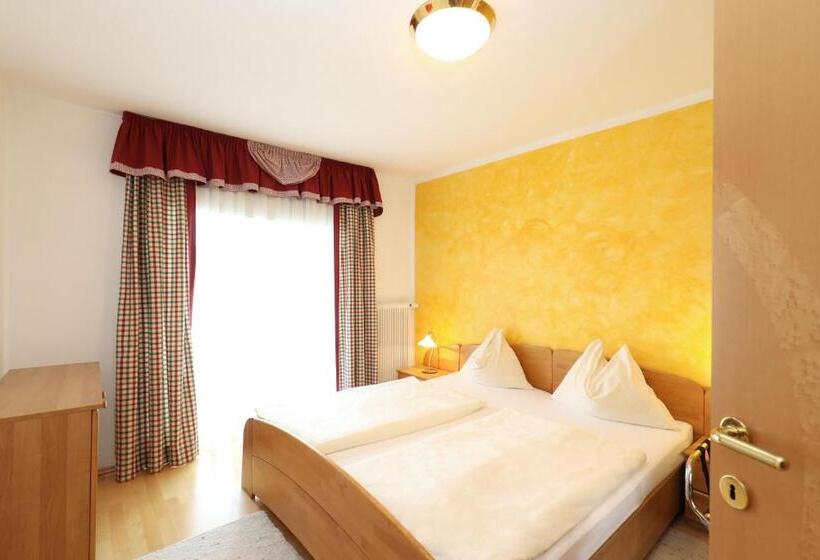 1 Bedroom Apartment Lake View, Garni Dorferwirt