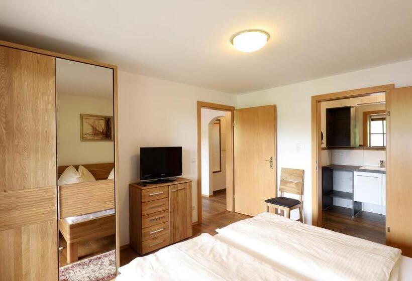 1 Bedroom Apartment Lake View, Garni Dorferwirt