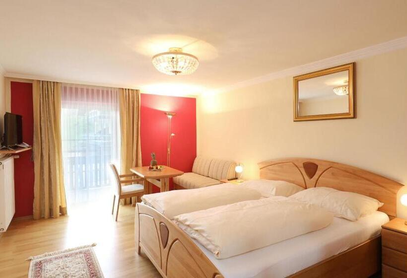 חדר סטנדרט עם מרפסת, Garni Dorferwirt