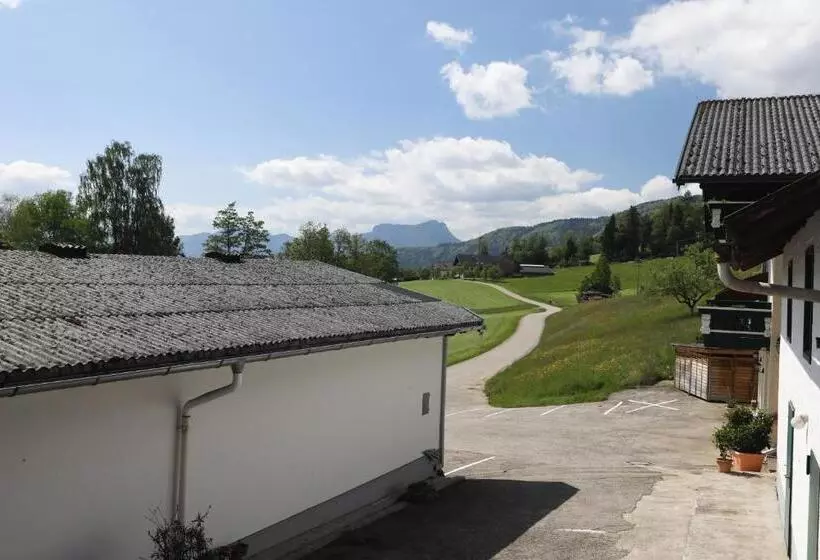 Huoneisto 1 Makuuhuone, Garni Dorferwirt