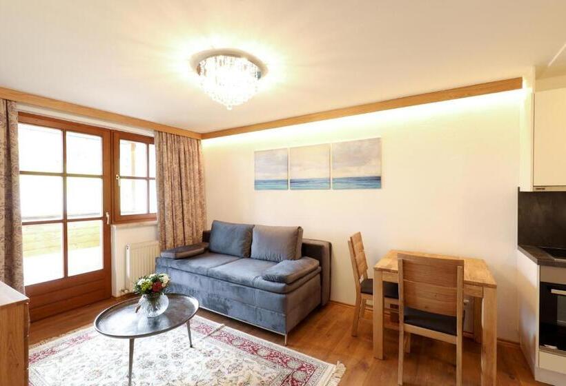 דירת חדר עם טרסה, Garni Dorferwirt