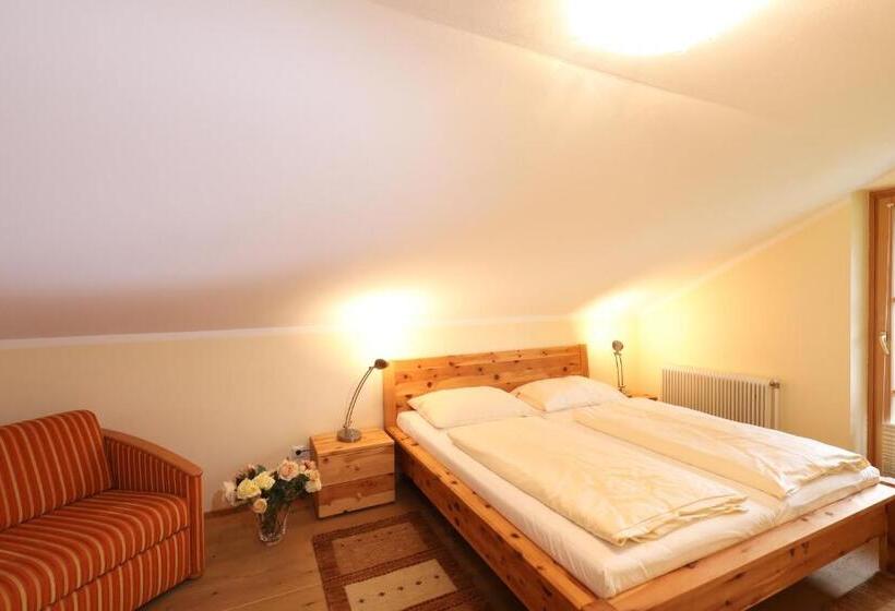 1 Bedroom Apartment Lake View, Garni Dorferwirt