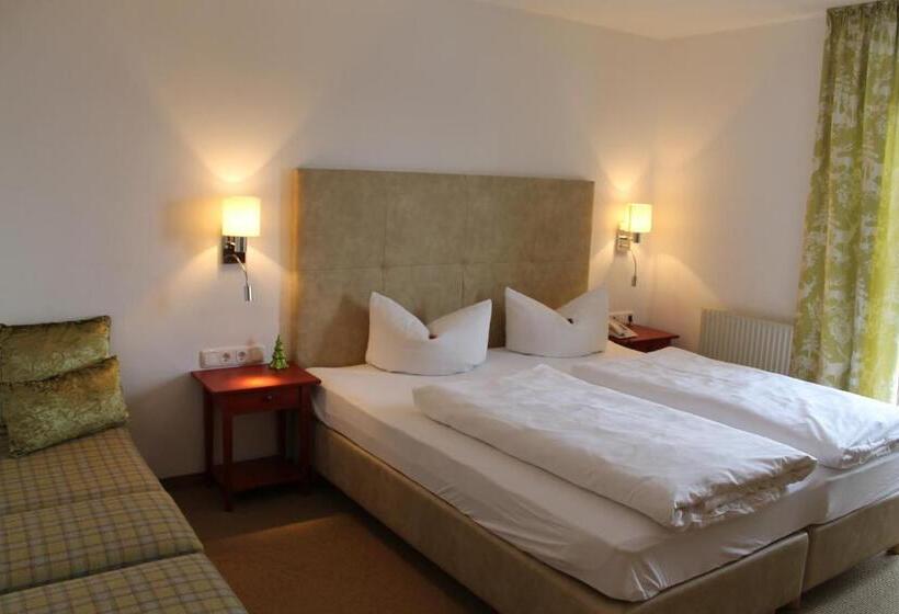 Номер Стандарт, Geisler Tulfes