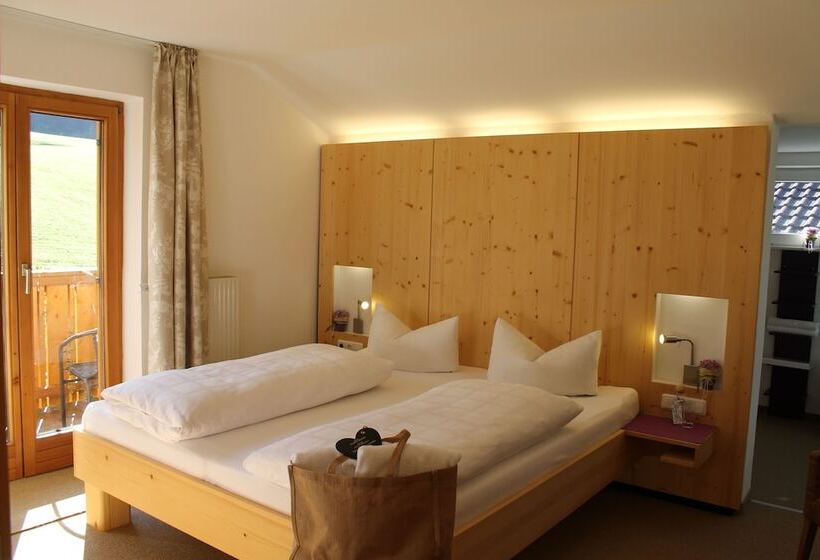 Номер Стандарт, Geisler Tulfes