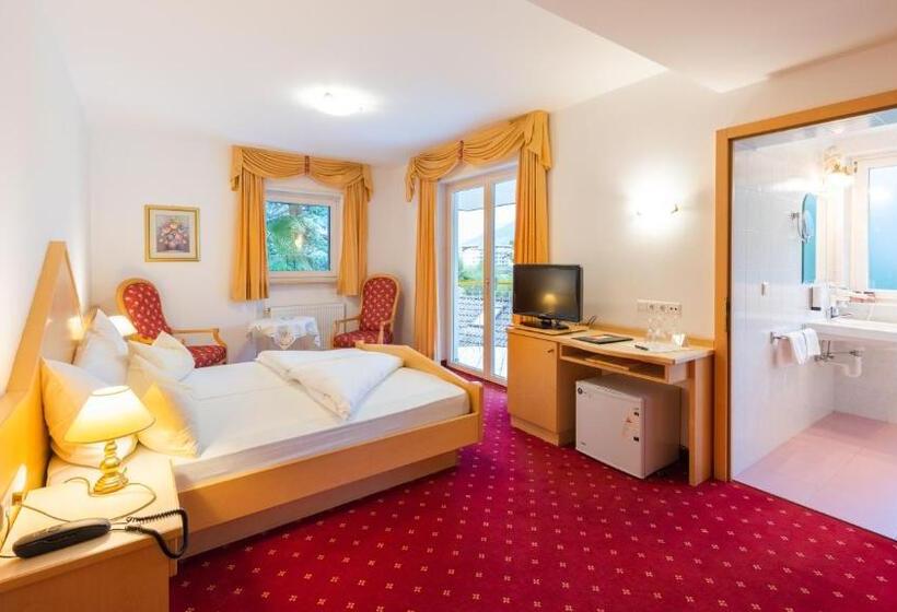 Номер Стандарт, Gschwangut