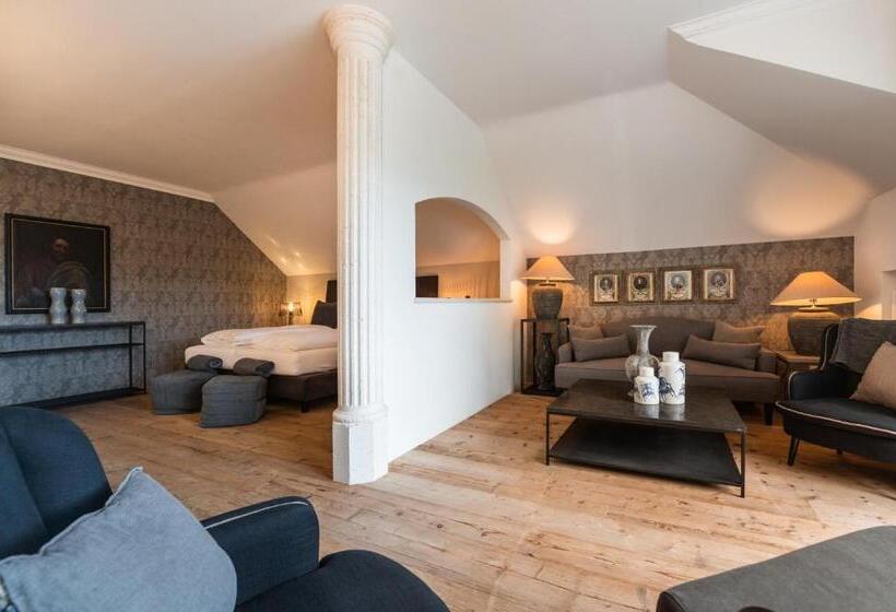 可观山景的小型套房, Hanswirt