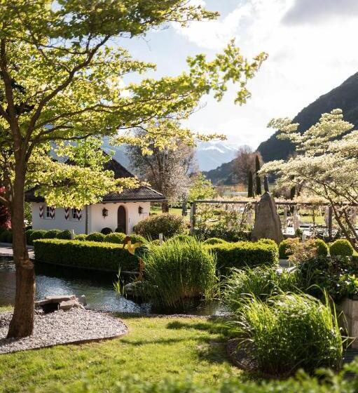 套房带园景, Hanswirt