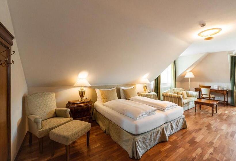 带阳台的高级房间, Hanswirt