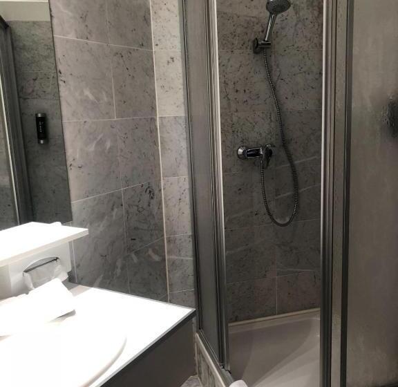 Pokój Standard, Kongress