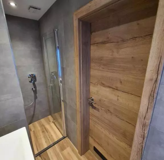 スタンダード４人部屋, Pension Annerlhof