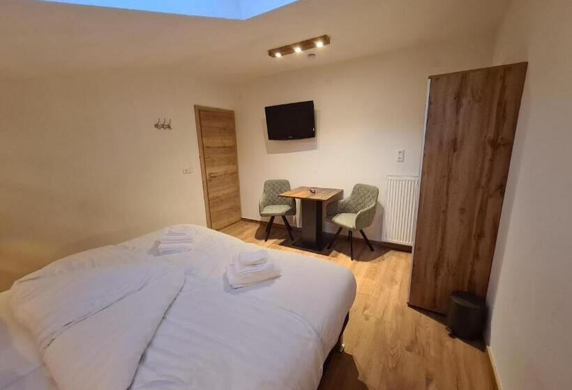 غرفة قياسية رباعية, Pension Annerlhof