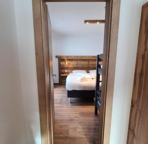 غرفة عائلية, Pension Annerlhof