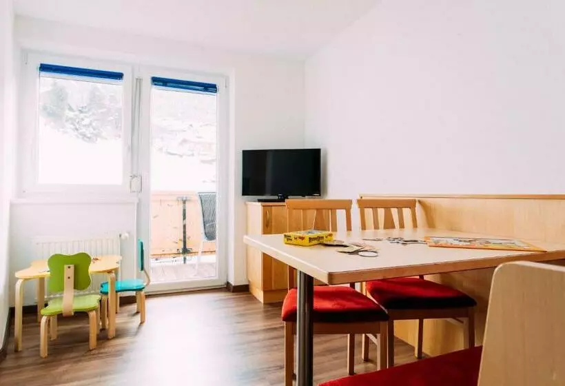 ファミリールーム, Pitzis Kinderhotel   Family Only