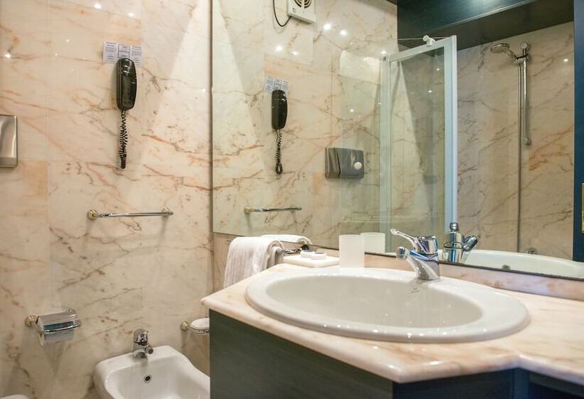 اتاق سوپریور, Pizzomunno Vieste Palace