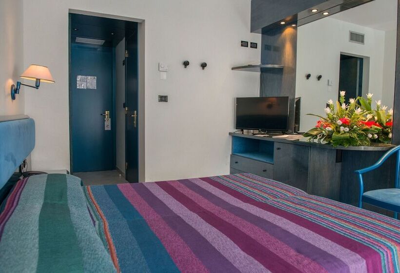 اتاق استاندارد, Pizzomunno Vieste Palace