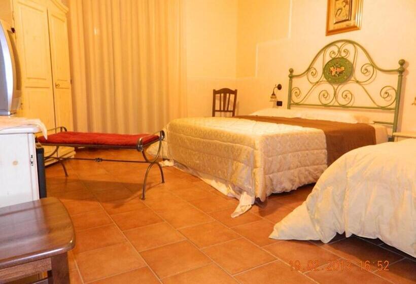 غرفة قياسية ثلاثية, Oasi Da Paolo