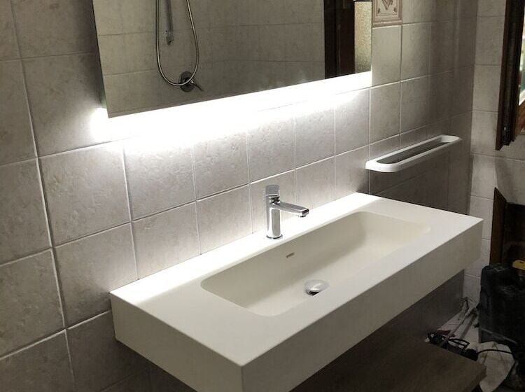 غرفة قياسية, Oasi Da Paolo