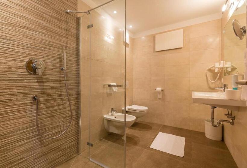 高级大房间, Rosskopf