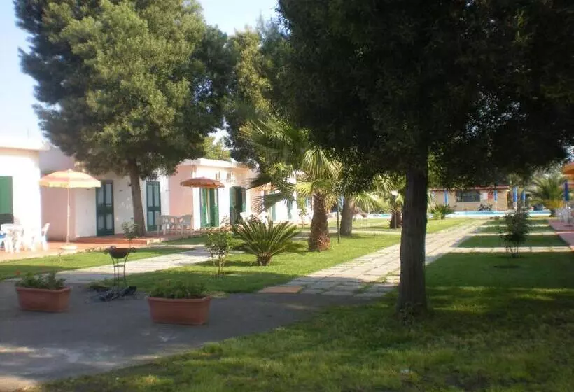 آپارتمان 1 خوابه با تراس, Villaggio Artemide