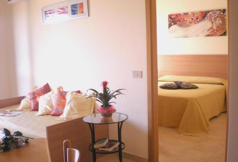 شقة غرفة واحدة مزودة بتراس, Villaggio Artemide