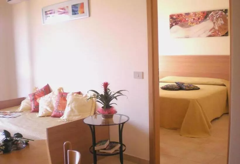 آپارتمان 1 خوابه با تراس, Villaggio Artemide