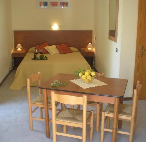 إستوديو قياسى, Villaggio Artemide