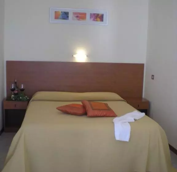استودیوی استاندارد, Villaggio Artemide