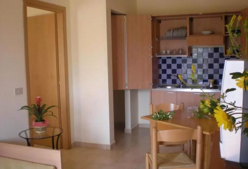 آپارتمان 1 خوابه با تراس, Villaggio Artemide