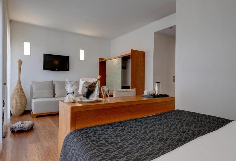 سوئیت جونیور با استخر, Park Hotel Ermitage Resort & Spa