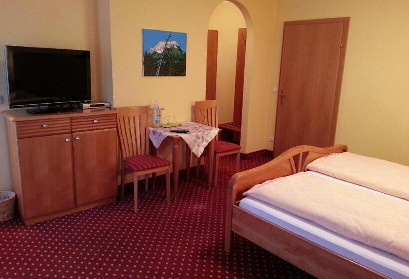Номер Стандарт с Террасой, Gasthof Zur Post