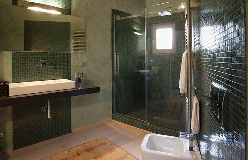 سوییت جونیور, Residenza La Ceramica