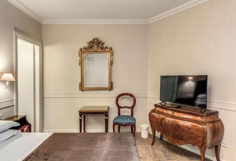 デラックスの4人部屋, Aurelius Ponte Sant Angelo