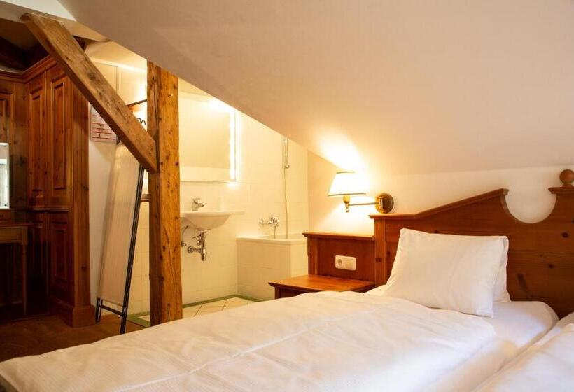 סוויטת ג'וניור דלוקס, Villa Solitude