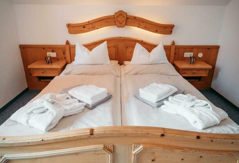 Номер Стандарт с Балконом, Wander  Und Wellnesshotel Kanzler