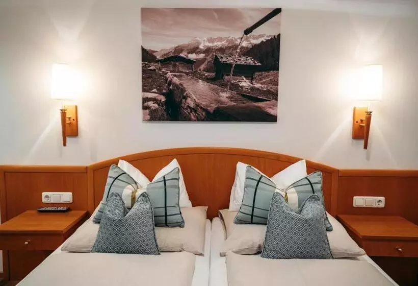 ファミリールーム, Wander Und Wellnesshotel Kanzler